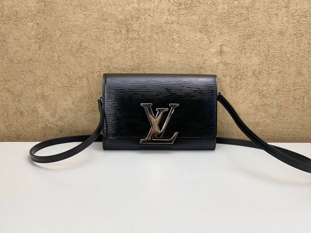 Louis Vuitton Epi Leather Louise Strap PM Shoulder Bag