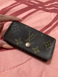 (Category: ) located in . Submitted by dg.luxeindulgence (Listing ID 1230146366, Image 1). Description: .