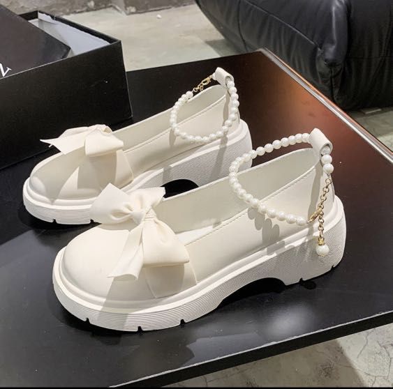 Mary jane shoes coquette vintage y2k on Carousell