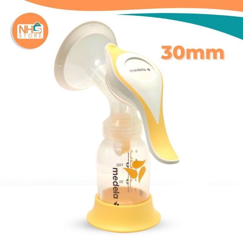 Medela Manual Pump, Babies & Kids, Nursing & Feeding, Breastfeeding