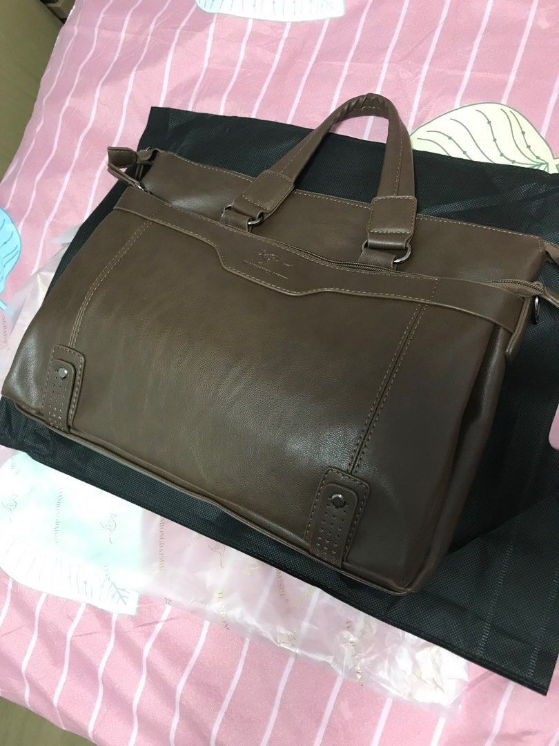Men's handbags with laptop compartment top