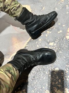 MENS MILITARY BOOTS 8UK