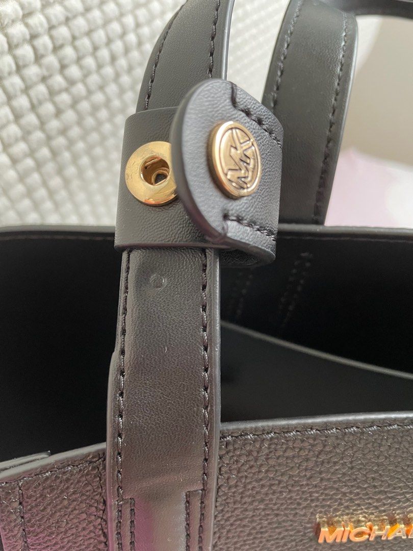 Michael Kors Portia Black Leather Tote Bag – Luxury Cheaper