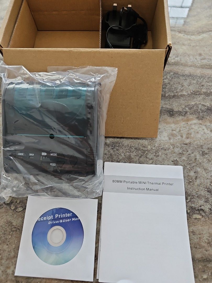 Mini wireless printer (Category: Printers, Scanners & Copiers) located in Singapore. Submitted by again1015 (Listing ID 1230009245, Image 1). Description: .