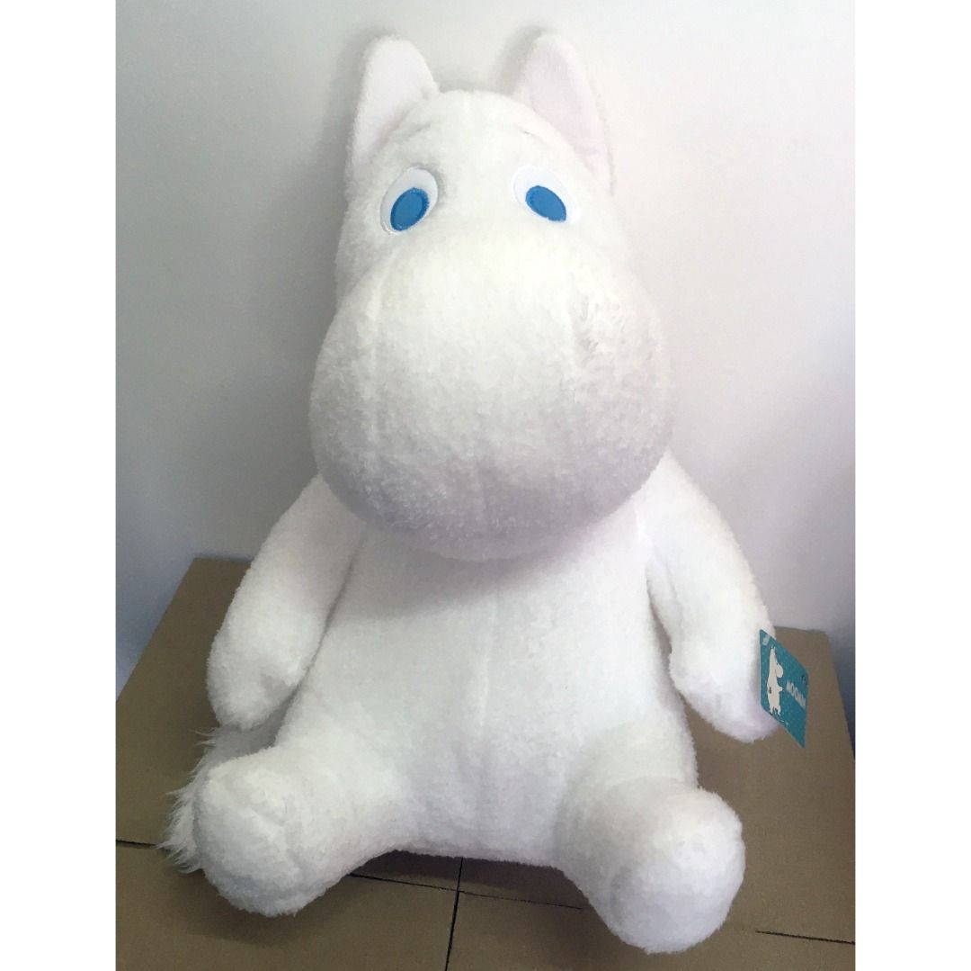 Extra large sale moomin plush
