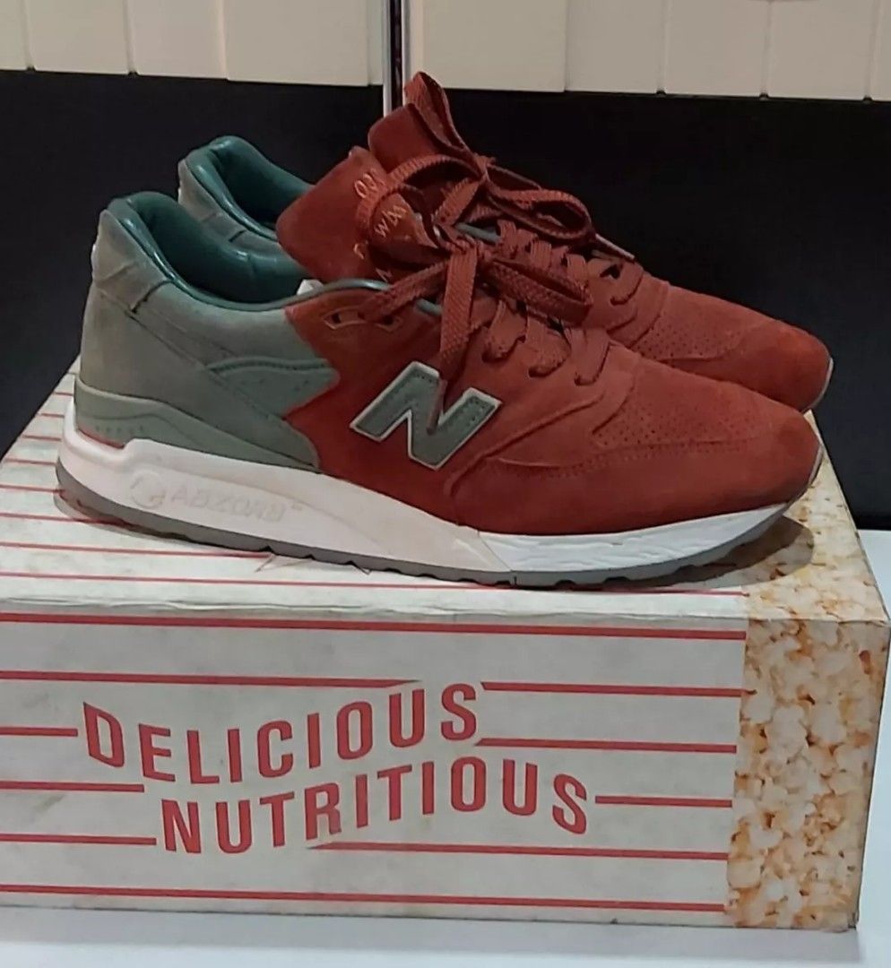 New balance 998 x concepts boston city rivalry rivals m998bmg nb 990 327,  Fesyen Pria, Sepatu , Sneakers di Carousell