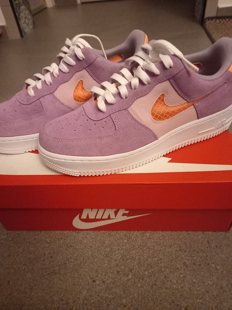 violet af1