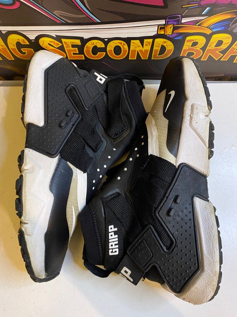 air huarache gripp black