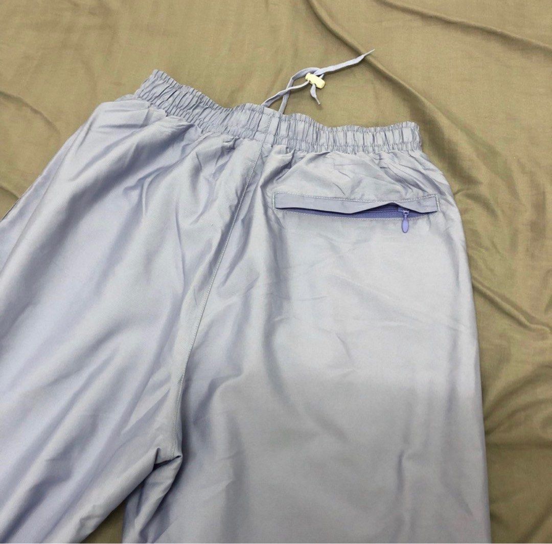 Nike tracksuit pants, Women's Fashion, Activewear on Carousell