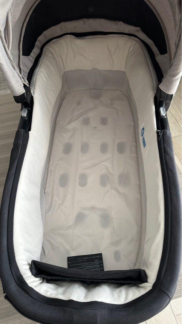Nuna TRIV carry cot 50 OFF, Babies & Kids, Going Out