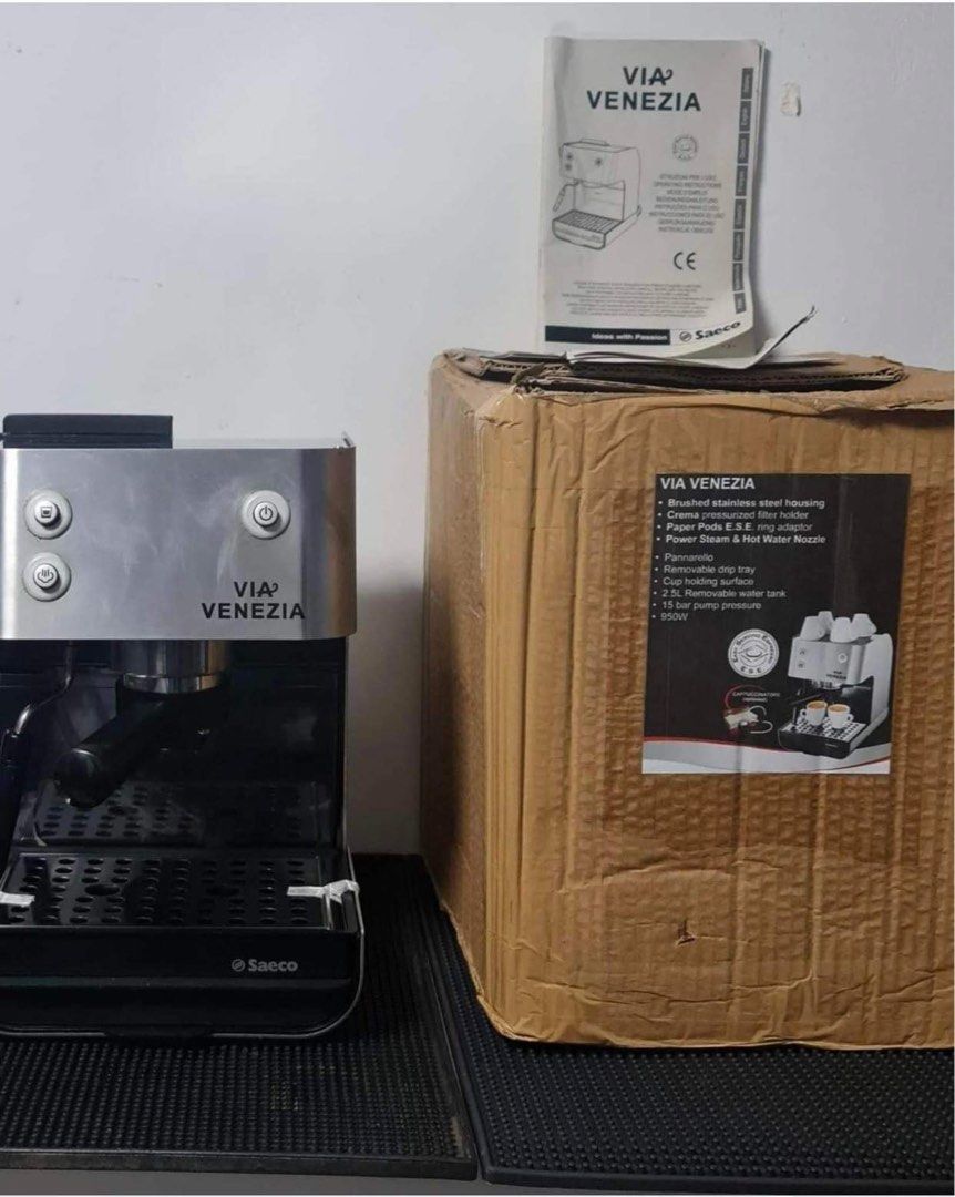 Philips saeco via venezia brandnew, TV & Home Appliances, Kitchen