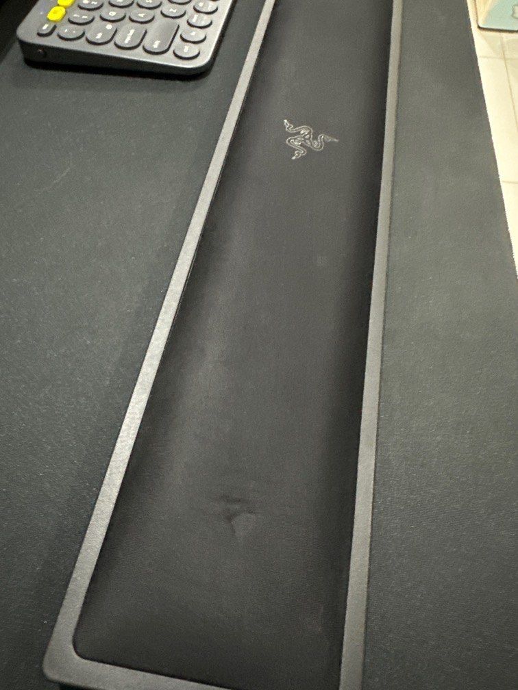 Razer Ergonomic Wrist Rest Pro [For Fullsized Keyboards], Computers & Tech, Parts & Accessories