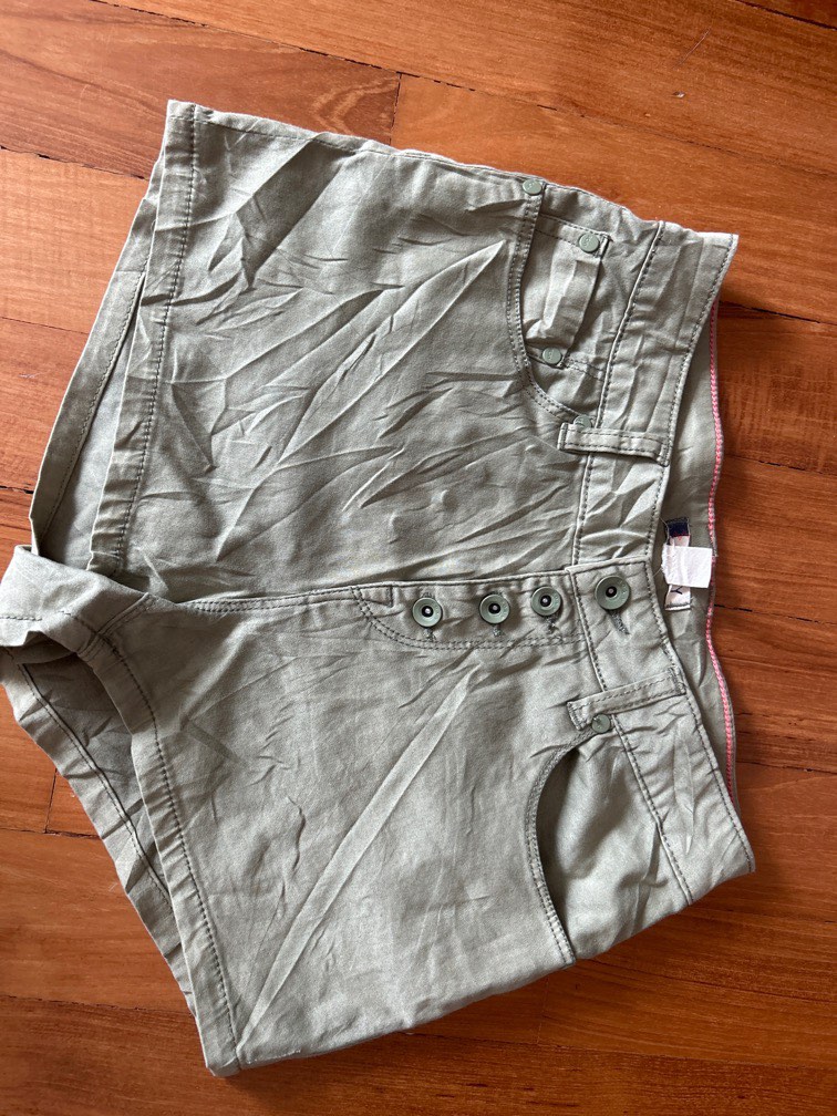 Roxy hotsell cargo shorts