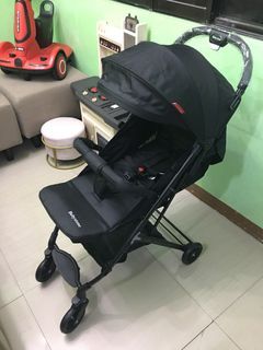 Selling brandnew onhand baby stone compact stroller