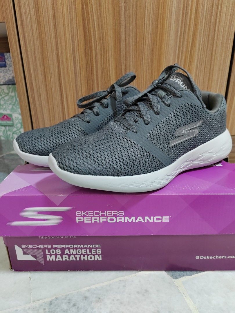 Skechers go run Women s Fashion Footwear Sneakers on Carousell