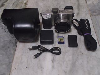 Sony A6000 w/16-50mm OSS Lens Good as BRANDNEW & NO ISSUE = 6,250 CLICKS / SOLD IN LESS THAN 1HR ONLY    :D