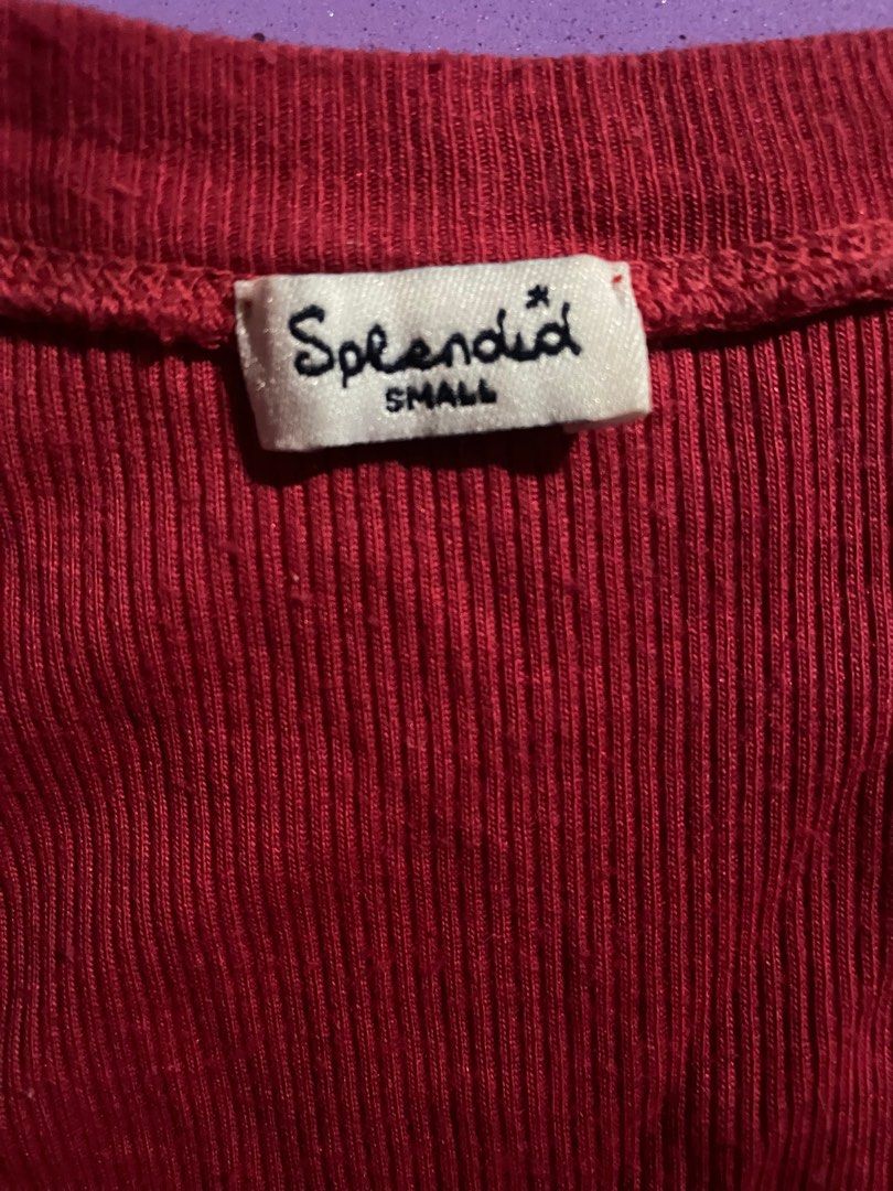 Splendid Red body hugging v neck ribbed top (Category: Blouses) located in Navotas City. Submitted by uranium_235 (Listing ID 1230162329, Image 2). Description: It is stretchy and body hugging (will definitely show your curves!) Lightly used Ribbed top can be partnered with leggings since it’s long :) RFS: need funds .