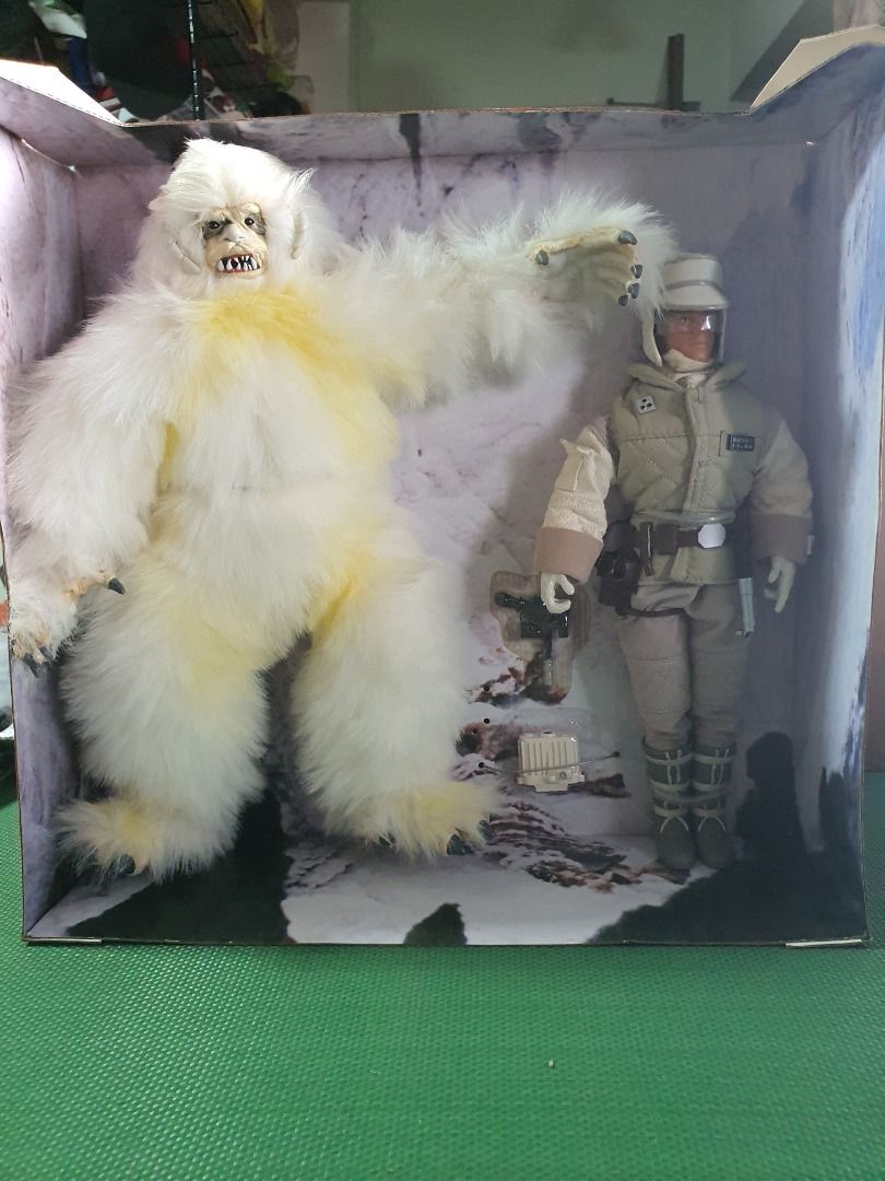 FIGURINE STAR WARS LUKE SKYWALKER & WAMPA 12 INCH ACTION