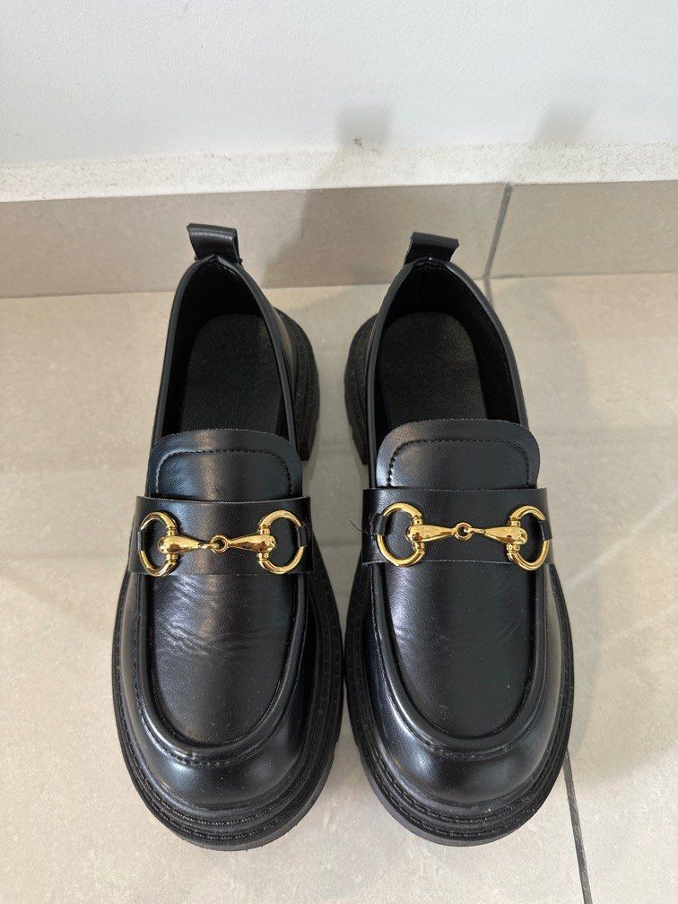 Taobao loafers, Women's Fashion, Footwear, Loafers on Carousell