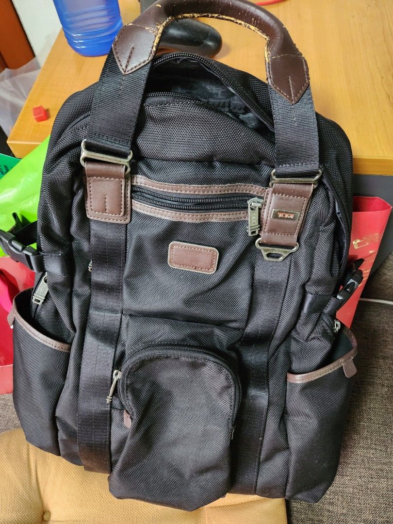 Tumi backpack Men s Fashion Bags Backpacks on Carousell