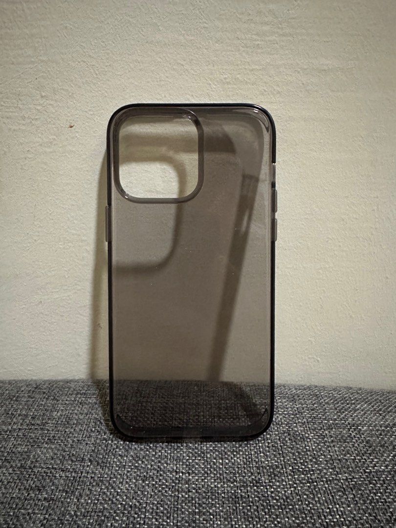 uniq air fender iphone 12 pro max