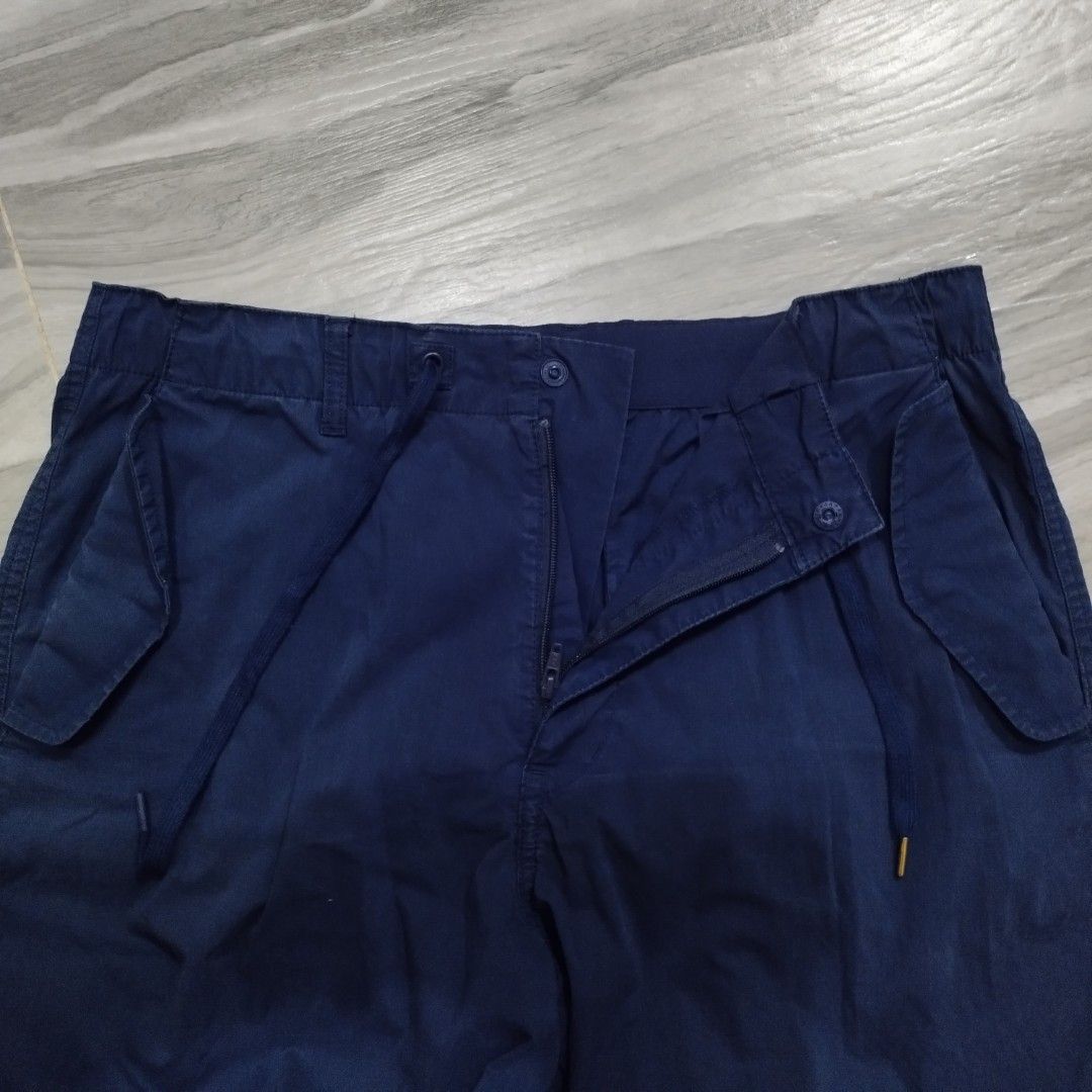 Uniqlo EZY Wide Fit Parachute Jogger Pants Men s Fashion Bottoms