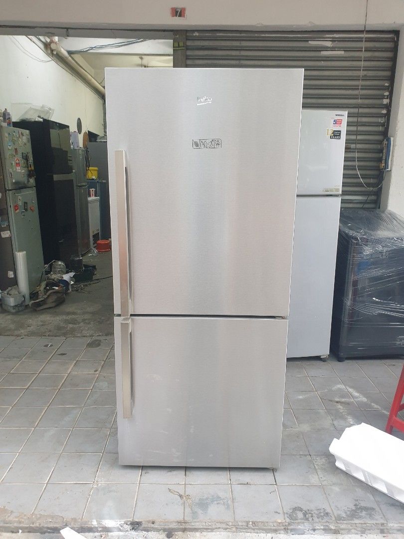 Used Beko 2 doors fridge 505L, refrigerator peti sejuk peti ais, good