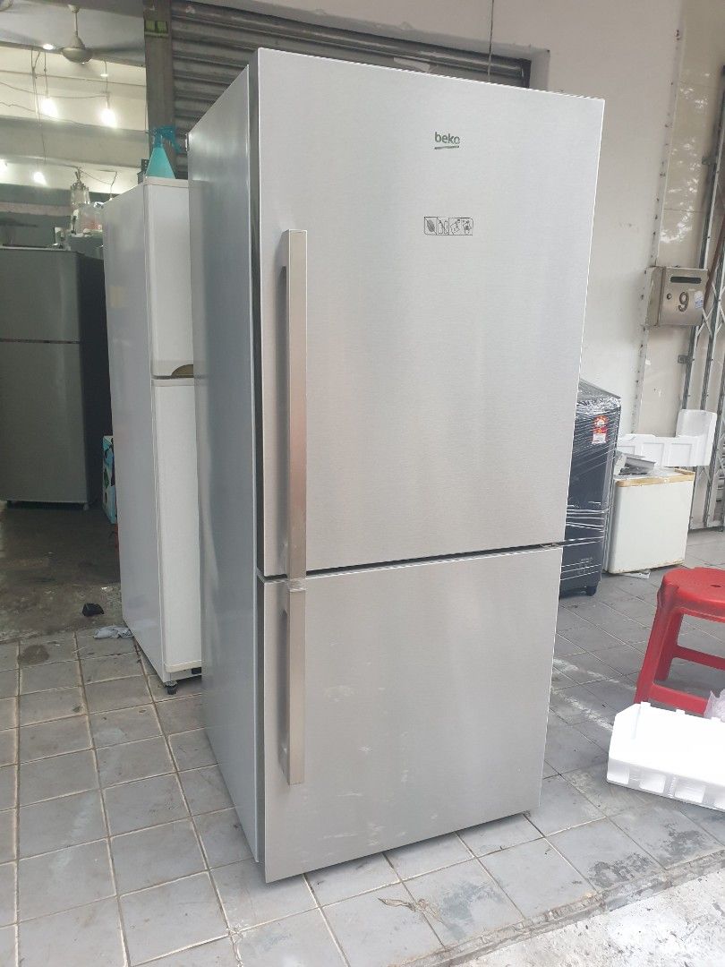 Used Beko 2 doors fridge 505L, refrigerator peti sejuk peti ais, good
