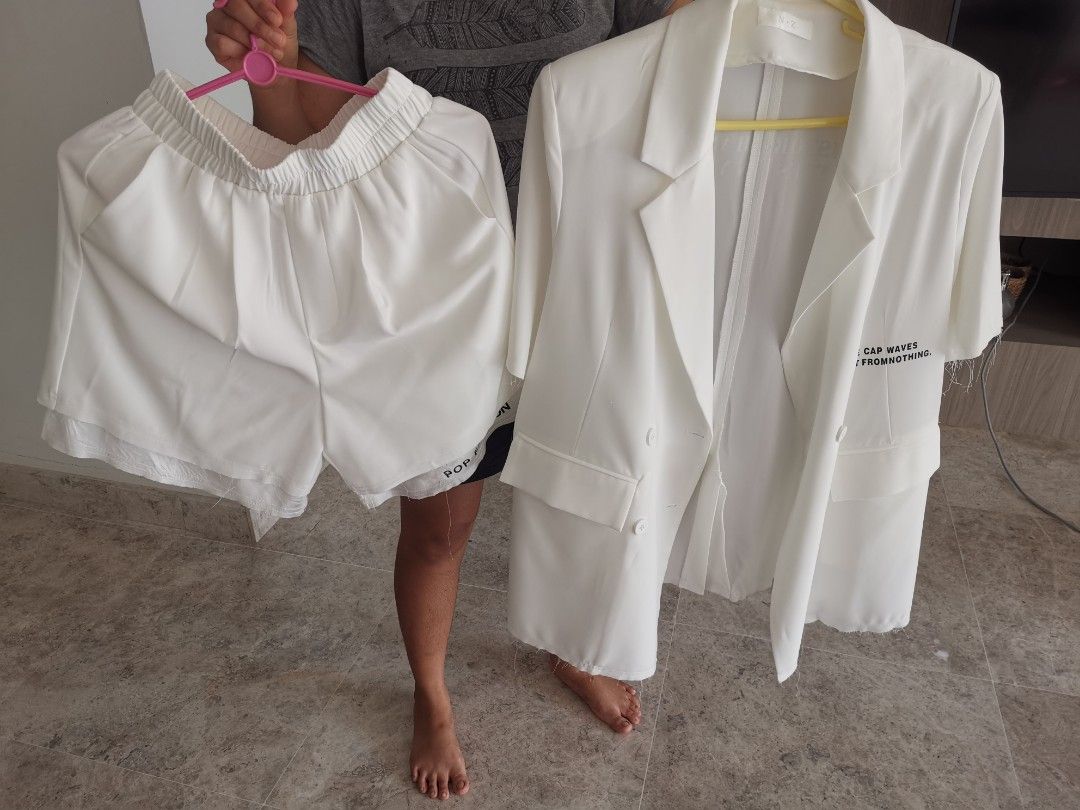 White shorts and jacket set top