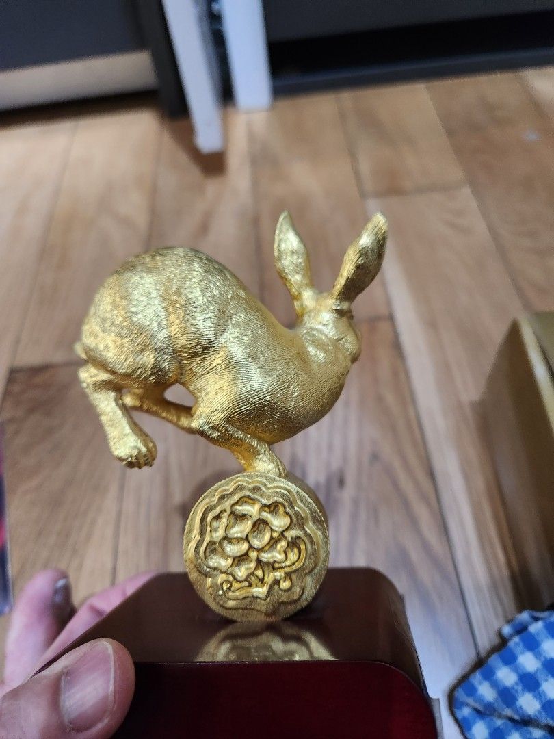 24 Rabit 24k Gold Tinted Rabit Collectable, Hobbies & Toys, Memorabilia ...