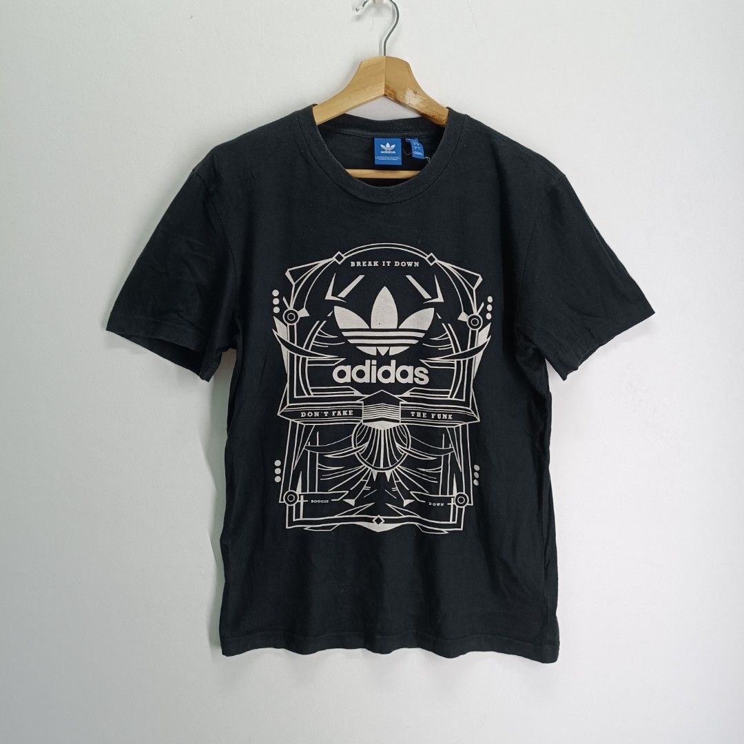 Logo adidas sales falso