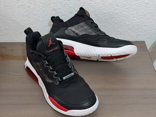 (Category: ) located in . Submitted by sneakerjuan (Listing ID 1230203774, Image 1). Description: .