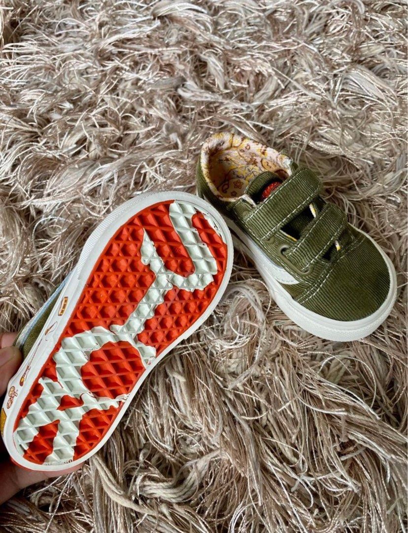 Kids top vans uk