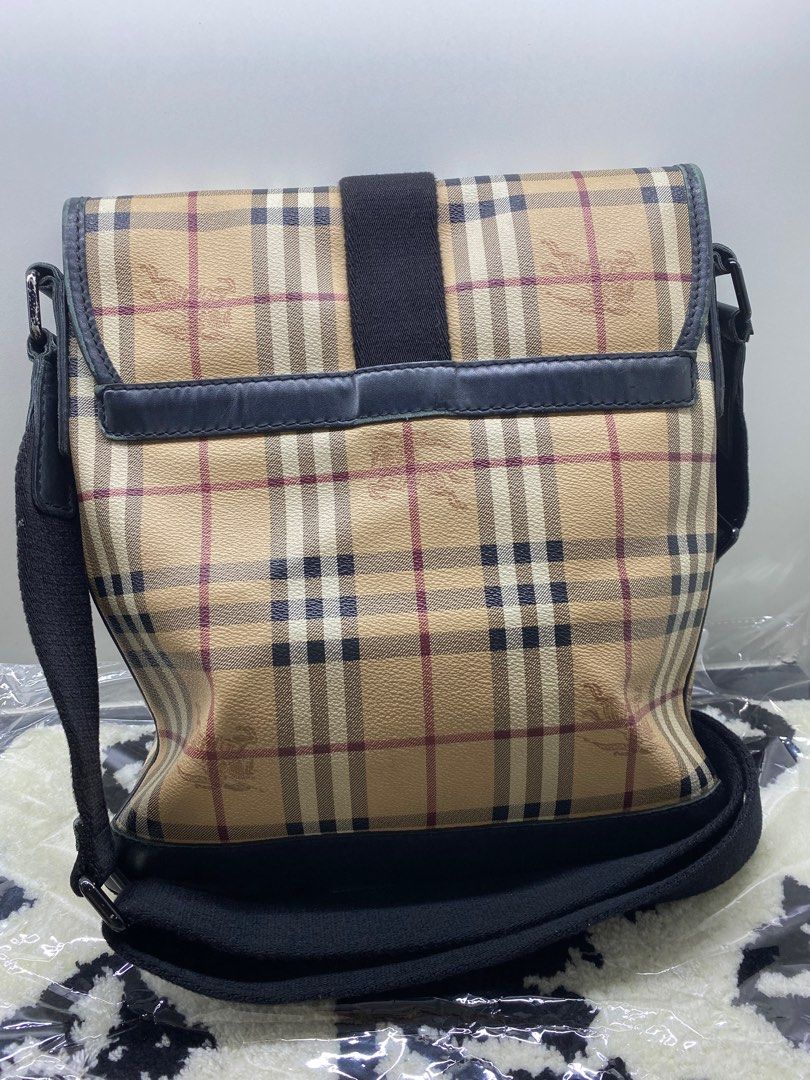 Burberry sling bag for sales men