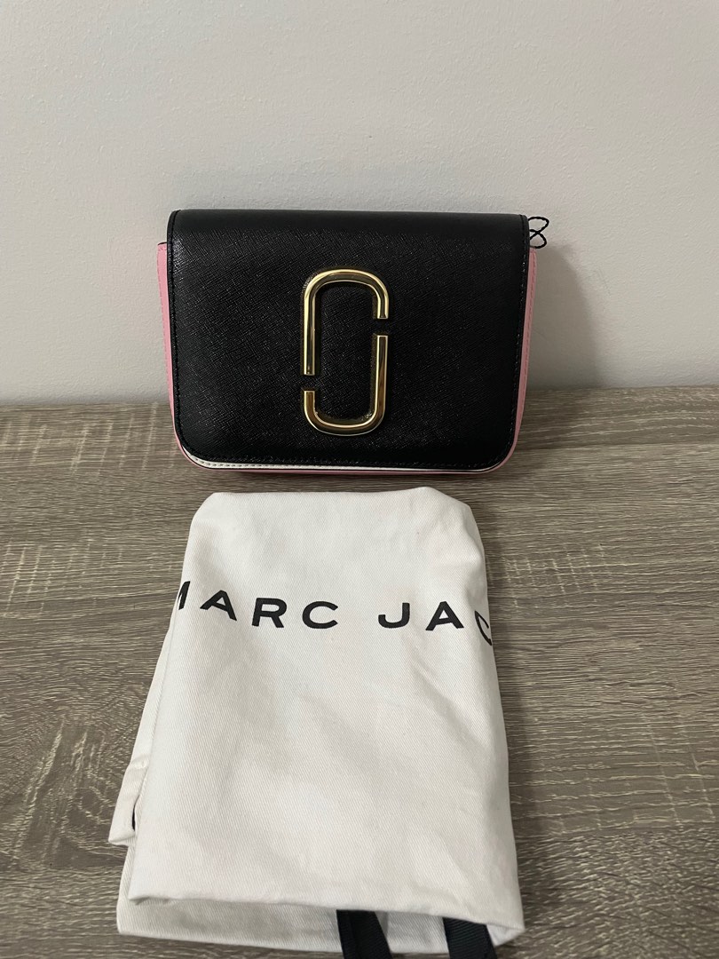 Authentic Marc Jacobs snapshot RUSH on Carousell