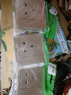 （分類：）位於 。 由 michael.wong 提交（商品編號 1230345230，圖片 1）。簡介： 。