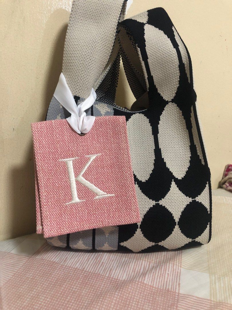 Bag/Luggage Tag (Category: Luxury Bags & Wallets) located in Makati City. Submitted by aljacinto (Listing ID 1230274486, Image 1). Description: Bag/Luggage Tag Color: Pink (Pink canvas with white grossgrain ribbon) Fabric: Heavy Canvas Embroidery: letter k, White Font Location: Makati.