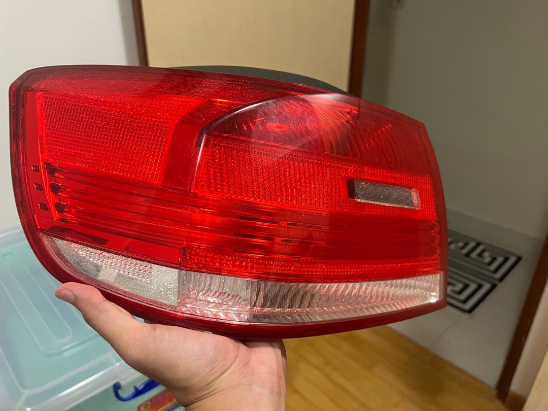 BMW E93 / E92 TAIL LIGHT, Car Accessories, Electronics & Lights on