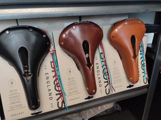 Brooks B17  Imperial Bicycle Leather Saddle | Free installation | Free Delivery