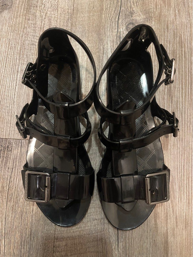 Burberry jelly thong sandals clearance