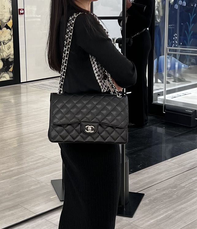 🖤 (SOLD VIA STORIES) CHANEL CAVIAR BLACK CLASSIC FLAP BAG CF