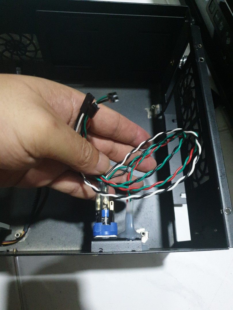 computer power switch, Computers & Tech, Parts & Accessories, Computer Parts on Carousell