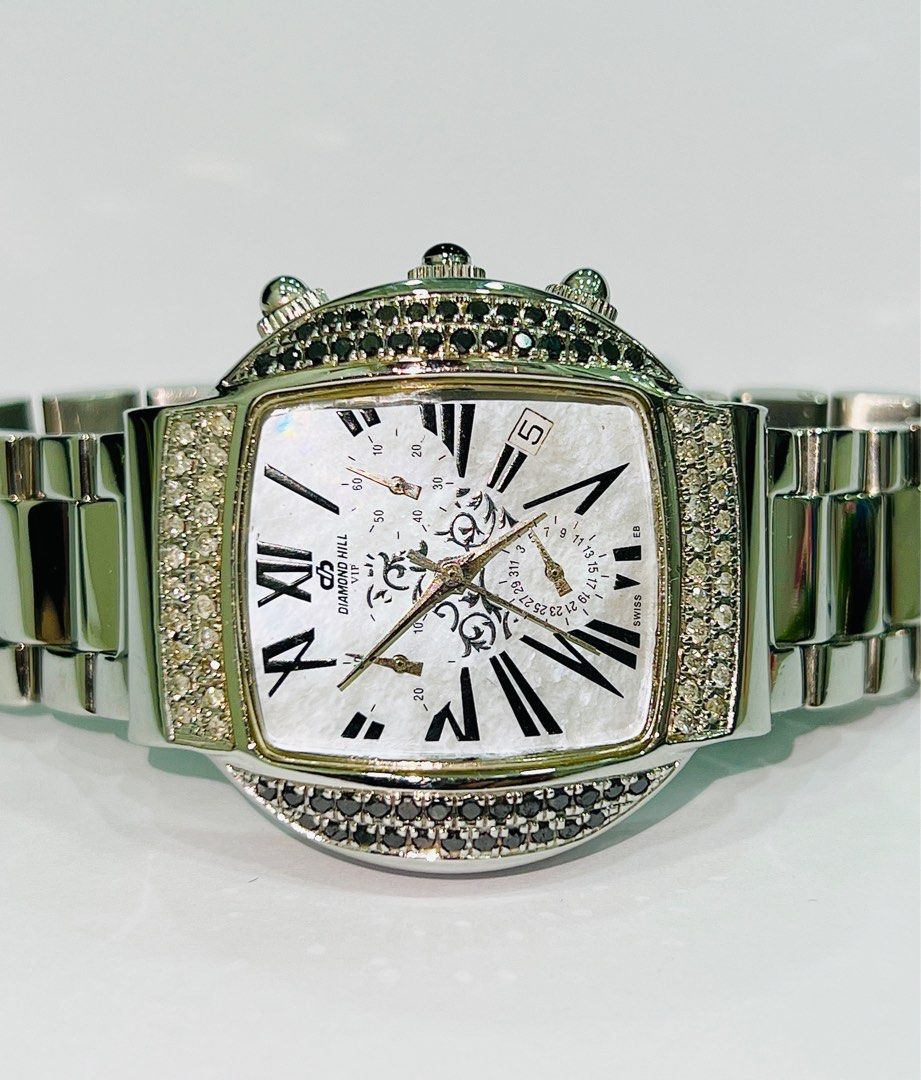 Diamond hill watch shop