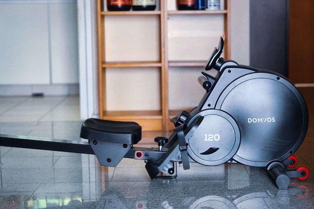 Domyos Foldable Rowing Machine Essential 120 Decathlon, Sports