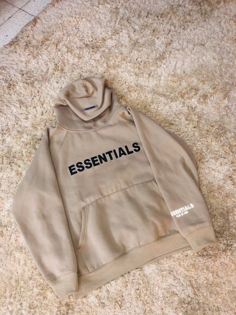 FEAR OF GOD ESSENTIALS HOODIE (Category: Coats, Jackets and Outerwear) located in Oton. Submitted by dominicray07 (Listing ID 1230266890, Image 1). Description: MEDIUM BUT TYPICAL FOG SIZING FITS LARGE.
