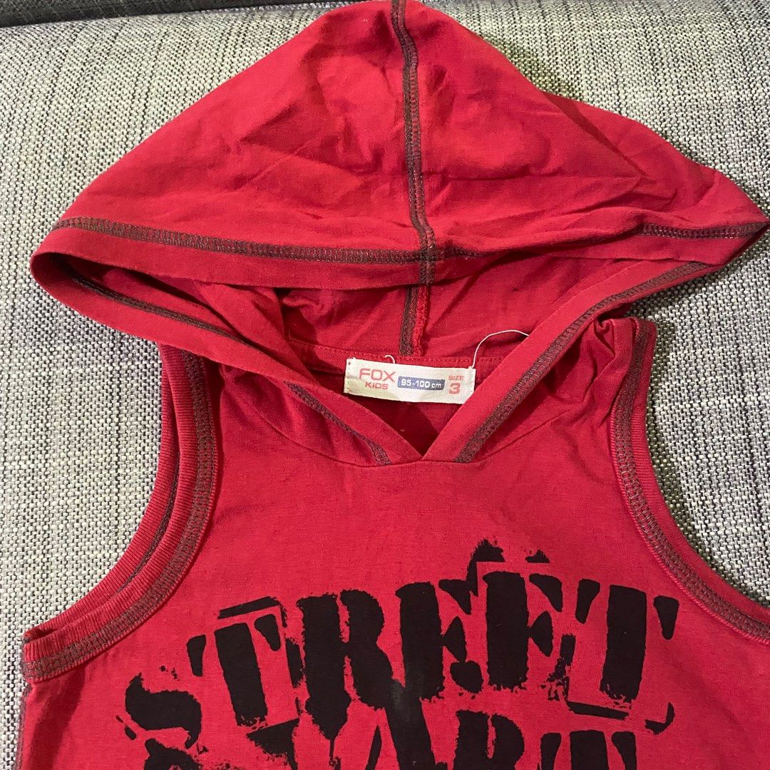 Kids red clearance sleeveless hoodie