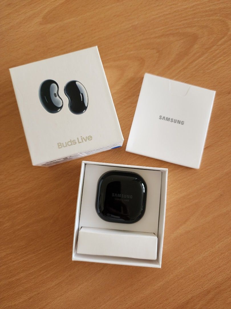Galaxy Buds Live Mystic Black (Category: Headphones & Headsets) located in Las Pinas. Submitted by seektoshop (Listing ID 1230253593, Image 2). Description: Specifications Bluetooth Version: Bluetooth v5.0 Bluetooth Profiles A2DP, AVRCP, HFP Compatible Specification of Smartphone: Android 5.0 ↑ , 1.5GB ↑ / iPhone 7 ↑, iOS 10 ↑ Sensors: Accelerometer, Gyro, Proximity, Hall, Touch, Grip, VPU Earbud Weight: 5.6 g Audio and Video Number of MIC: 6 Act