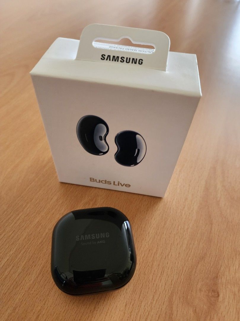 Galaxy Buds Live Mystic Black (Category: Headphones & Headsets) located in Las Pinas. Submitted by seektoshop (Listing ID 1230253593, Image 3). Description: Specifications Bluetooth Version: Bluetooth v5.0 Bluetooth Profiles A2DP, AVRCP, HFP Compatible Specification of Smartphone: Android 5.0 ↑ , 1.5GB ↑ / iPhone 7 ↑, iOS 10 ↑ Sensors: Accelerometer, Gyro, Proximity, Hall, Touch, Grip, VPU Earbud Weight: 5.6 g Audio and Video Number of MIC: 6 Act