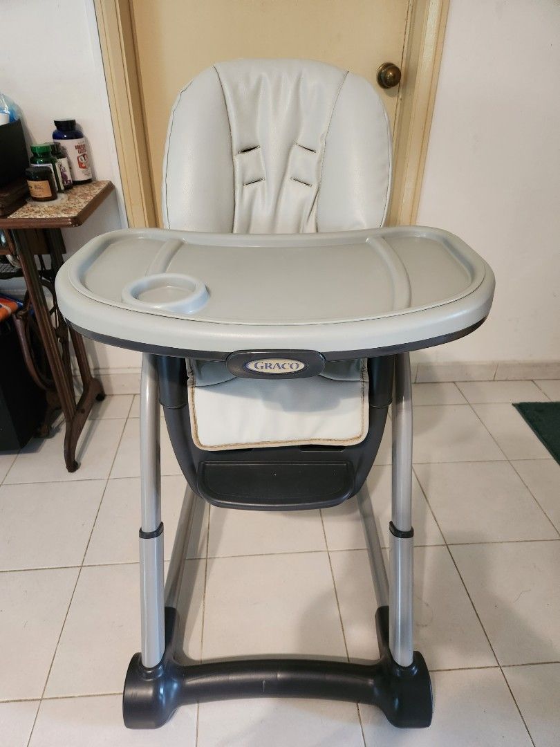 Graco Blossom 6 in 1 high chair Babies Kids Nursing Feeding