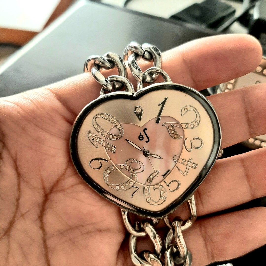 Heart shaped watch sale